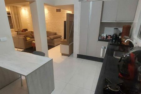 Casa à venda com 3 quartos, 125m² em Jardim Santo Antônio, Santo André