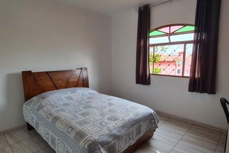 Casa à venda com 3 quartos, 225m² em Cinquentenario, Belo Horizonte