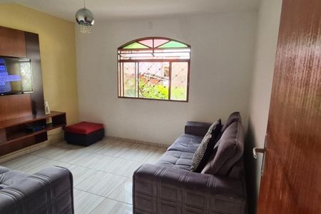 Casa à venda com 3 quartos, 225m² em Cinquentenario, Belo Horizonte