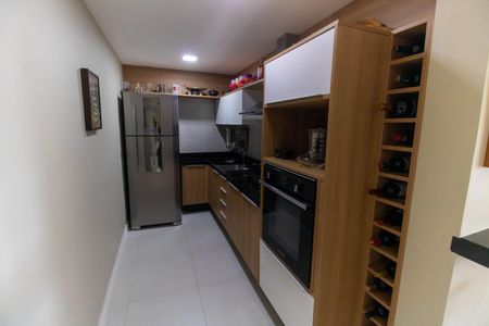 Casa de condomínio à venda com 472m², 5 quartos e 3 vagas Casa de condomínio à venda com 472m², 5 quartos e 3 vagasÁrea gourmet