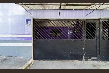 Casa para alugar com 80m², 2 quartos e 1 vaga