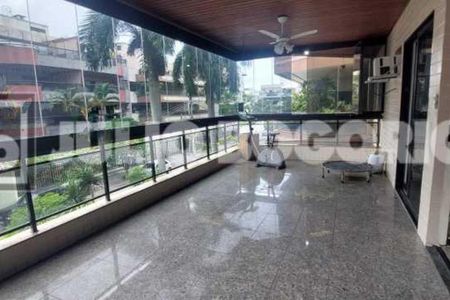 Apartamento à venda com 118m², 3 quartos e 2 vagas