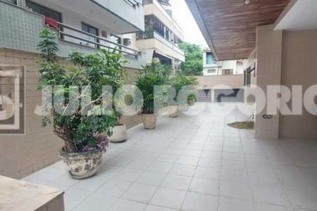 Apartamento à venda com 118m², 3 quartos e 2 vagas