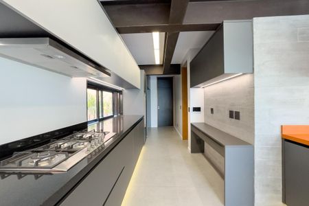 Casa à venda com 449m², 5 quartos e 4 vagasCozinha