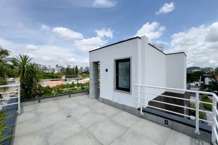 Casa à venda com 449m², 5 quartos e 4 vagasCobertura