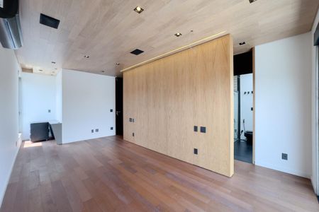 Casa à venda com 449m², 5 quartos e 4 vagasSuíte Master