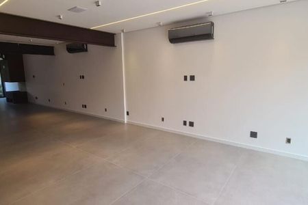 Casa à venda com 5 quartos, 449m² em Jardim Paulista, São Paulo