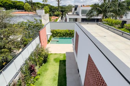 Casa à venda com 449m², 5 quartos e 4 vagasSuíte Master
