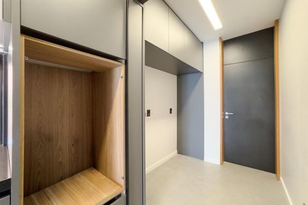 Casa à venda com 449m², 5 quartos e 4 vagasCozinha