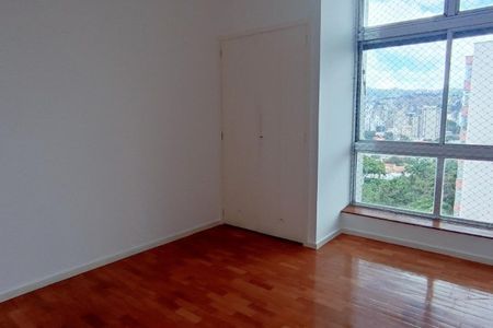 Apartamento à venda com 304m², 4 quartos e 2 vagas