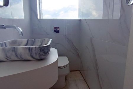 Apartamento à venda com 304m², 4 quartos e 2 vagas