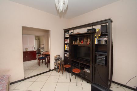 Casa à venda com 2 quartos, 211m² em Pindorama, Belo Horizonte