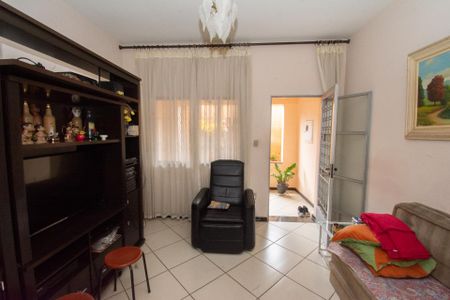 Casa à venda com 2 quartos, 211m² em Pindorama, Belo Horizonte