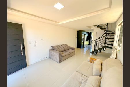 Sala de apartamento para alugar com 2 quartos, 105m² em São João do Rio Vermelho, Florianópolis