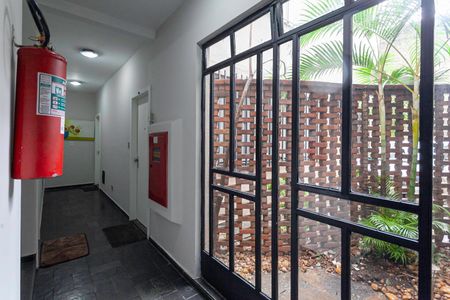 Apartamento à venda com 65m², 2 quartos e 1 vagaEntrada