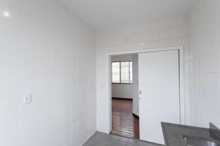 Apartamento à venda com 65m², 2 quartos e 1 vagaCozinha