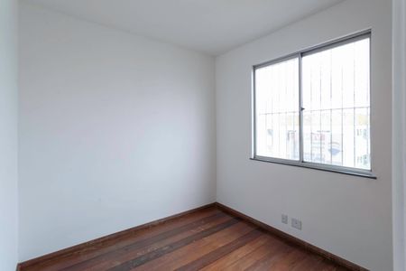Apartamento à venda com 65m², 2 quartos e 1 vagaQuarto 2