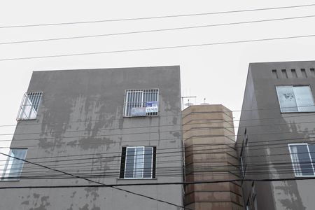 Apartamento à venda com 65m², 2 quartos e 1 vagaFachada