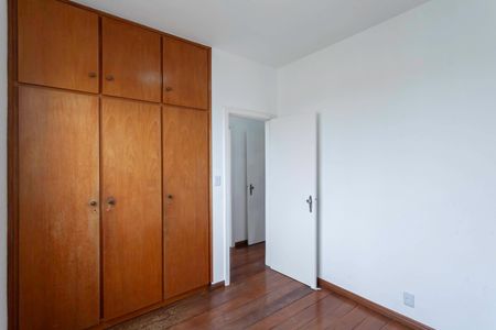 Apartamento à venda com 65m², 2 quartos e 1 vagaQuarto 2
