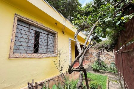 Casa à venda com 162m², 3 quartos e 2 vagas