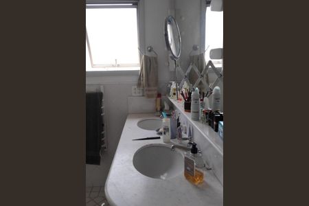 Apartamento à venda com 3 quartos, 219m² em Vila Clementino, São Paulo