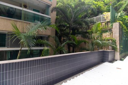 Apartamento para alugar com 147m², 3 quartos e 2 vagasVista da Suíte 2