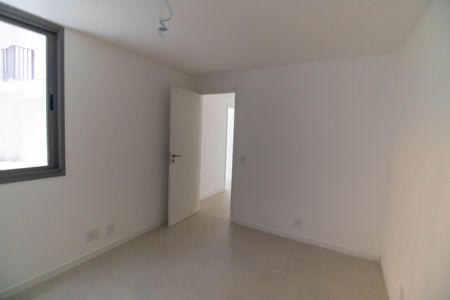Apartamento para alugar com 147m², 3 quartos e 2 vagasSuíte 1