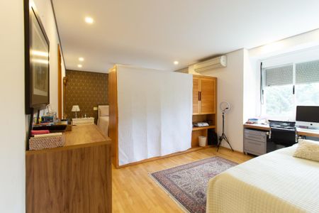 Apartamento para alugar com 4 quartos, 272m² em Morumbi, São Paulo