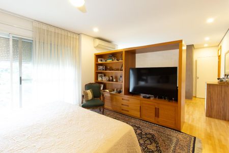 Apartamento para alugar com 4 quartos, 272m² em Morumbi, São Paulo