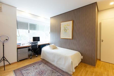 Apartamento para alugar com 4 quartos, 272m² em Morumbi, São Paulo