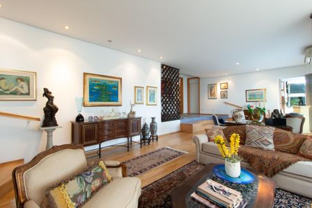 Apartamento para alugar com 4 quartos, 272m² em Morumbi, São Paulo