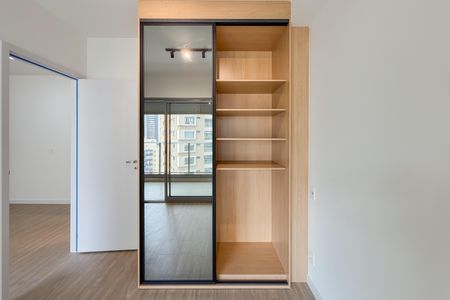 Apartamento para alugar com 41m², 1 quarto e 1 vaga Apartamento para alugar com 41m², 1 quarto e 1 vagaQuarto - Armários
