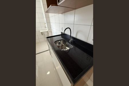 Apartamento à venda com 2 quartos, 40m² em Bonsucesso, Rio de Janeiro