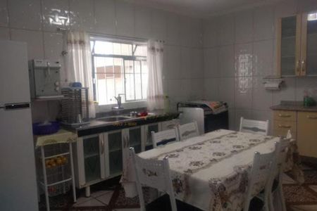 Casa à venda com 3 quartos, 183m² em Bela Vista, Osasco
