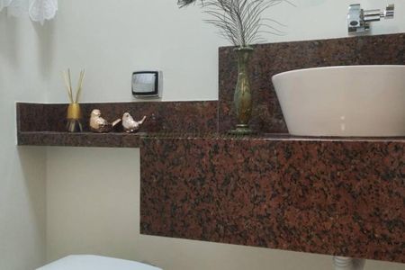 Casa à venda com 5 quartos, 310m² em Barra Funda, São Paulo