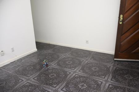 Sala de apartamento para alugar com 2 quartos, 60m² em São Rafael, Salvador