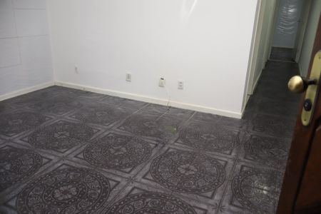 Sala de apartamento para alugar com 2 quartos, 60m² em São Rafael, Salvador