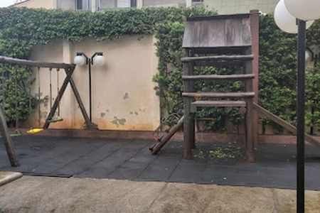 Apartamento à venda com 2 quartos, 45m² em Jardim Sao Pedro, Osasco