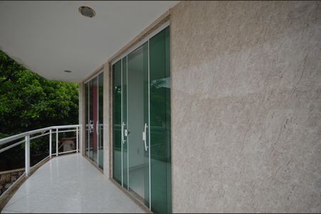 Casa para alugar com 360m², 4 quartos e 2 vagasVaranda da Suie