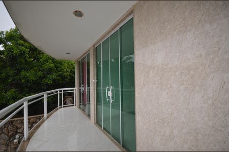 Casa para alugar com 360m², 4 quartos e 2 vagasVaranda do Quarto 3