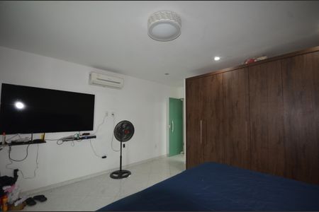 Casa para alugar com 360m², 4 quartos e 2 vagasQuarto 1 Suite