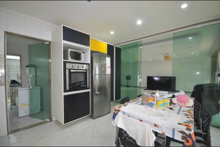 Casa para alugar com 360m², 4 quartos e 2 vagasCozinha