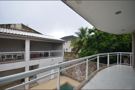 Casa para alugar com 360m², 4 quartos e 2 vagasVaranda do Quarto 4