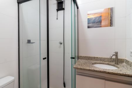 Apartamento à venda com 40m², 2 quartos e 1 vaga Apartamento à venda com 40m², 2 quartos e 1 vagaBanheiro