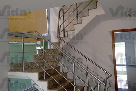 Casa à venda com 3 quartos, 258m² em Jardim das Flores, Osasco