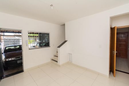 Sala de Jantar de casa à venda com 3 quartos, 87m² em Santa Cruz Industrial, Contagem