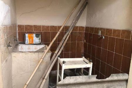 Casa à venda com 5 quartos, 200m² em Pestana, Osasco