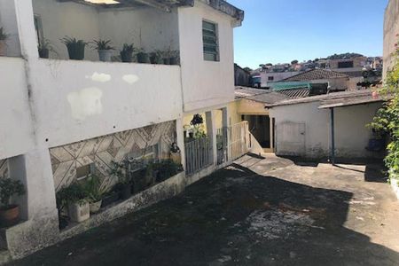 Casa à venda com 5 quartos, 200m² em Pestana, Osasco