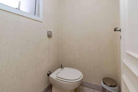 Casa à venda com 500m², 4 quartos e 4 vagasLavabo