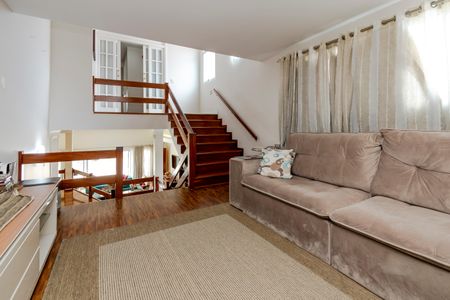 Casa à venda com 500m², 4 quartos e 4 vagasSala de TV